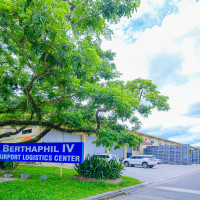 Berthpahil IV  - 空港物流センター